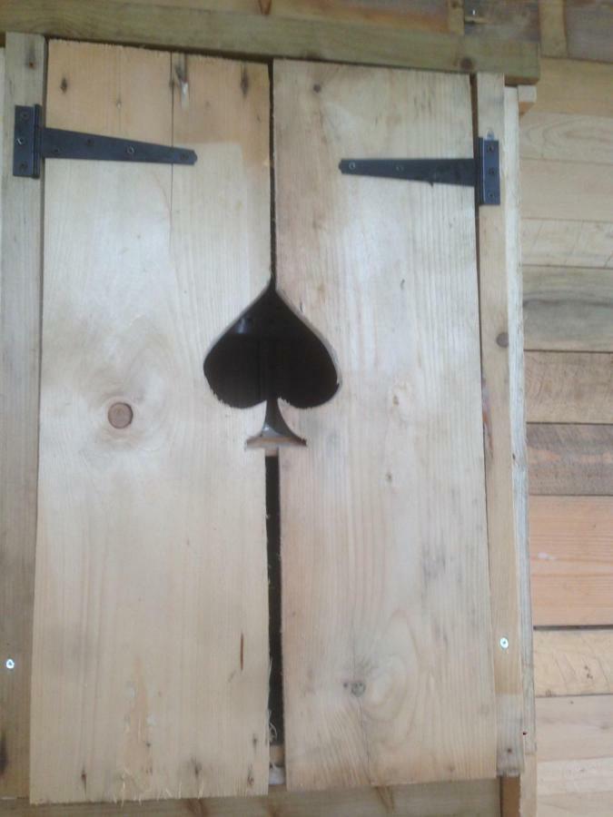 Hygge Hut Lägenhet Pembroke Exteriör bild